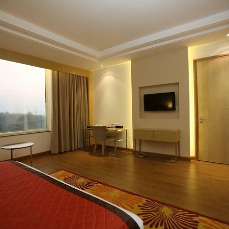 Country Inn & Suites By Radisson, Meerut Eksteriør bilde