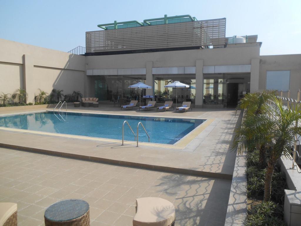 Country Inn & Suites By Radisson, Meerut Eksteriør bilde
