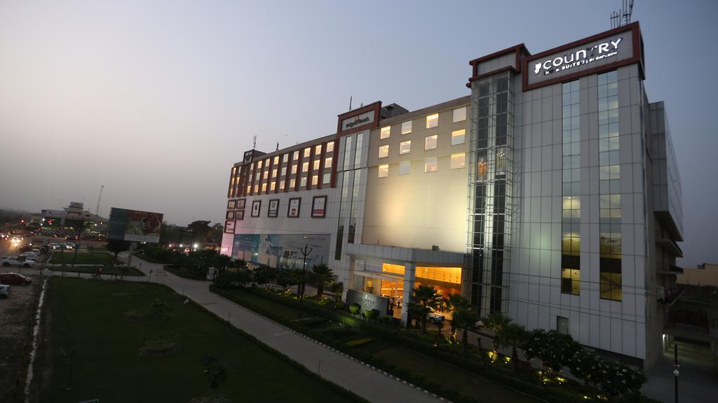 Country Inn & Suites By Radisson, Meerut Eksteriør bilde