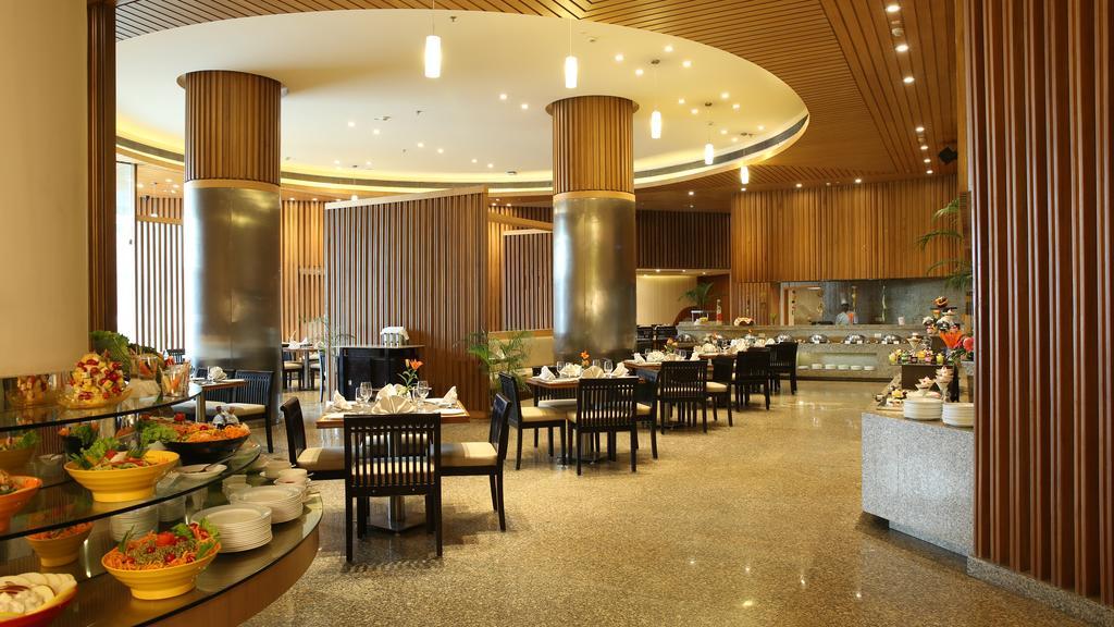 Country Inn & Suites By Radisson, Meerut Eksteriør bilde