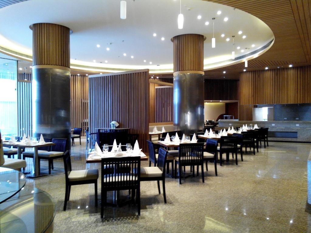 Country Inn & Suites By Radisson, Meerut Eksteriør bilde