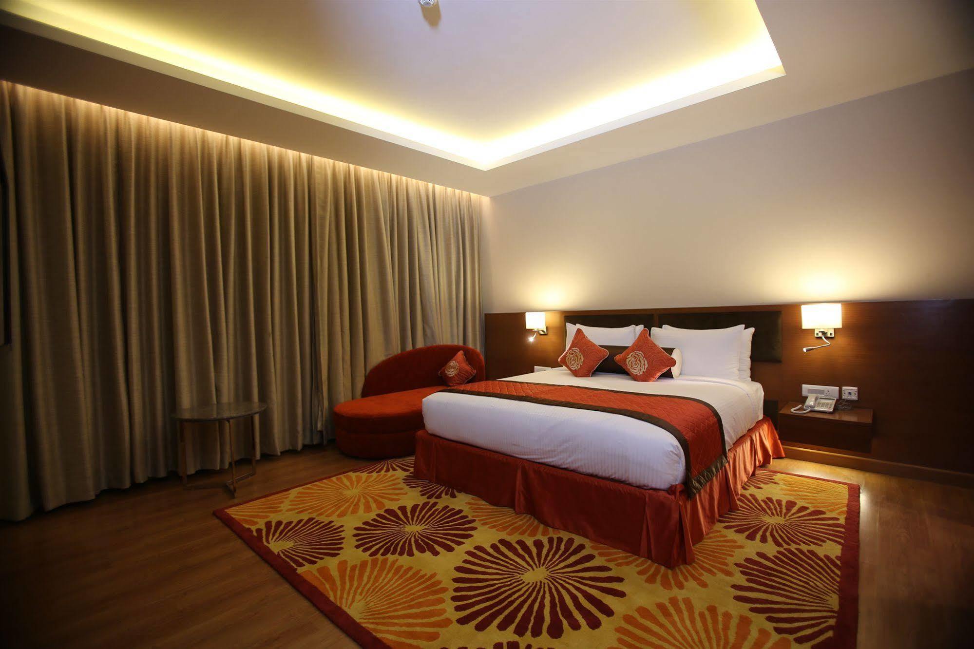 Country Inn & Suites By Radisson, Meerut Eksteriør bilde
