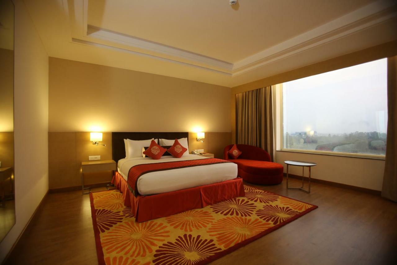 Country Inn & Suites By Radisson, Meerut Eksteriør bilde